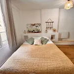 Maison Au Coeur Du Vieux-port De *