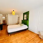 Maison Au Coeur Du Vieux-port De La Rochelle (Charente-Maritime)