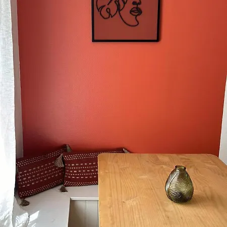 Apartment Maison Dans Le Vieux Port La Rochelle (Charente-Maritime)