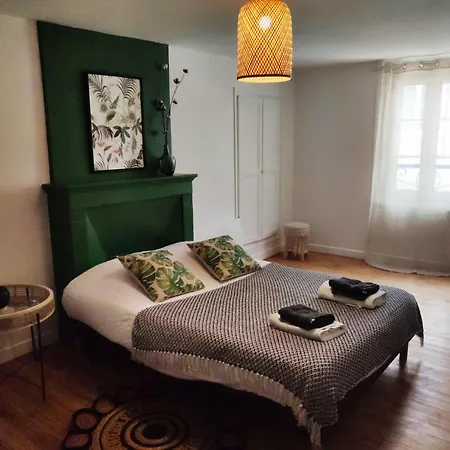Apartment Maison Dans Le Vieux Port La Rochelle (Charente-Maritime)