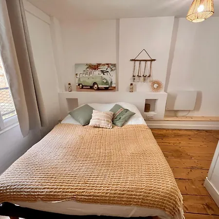 Maison Au Coeur Du Vieux-port De La Rochelle (Charente-Maritime)