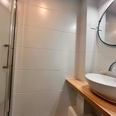 Appartement Maison Au Coeur Du Vieux-port De *