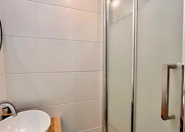 Apartament Maison Au Coeur Du Vieux-port De La Rochelle (Charente-Maritime)